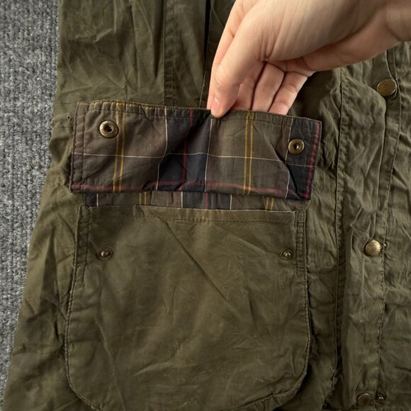 Barbour Flyweight Beadnell Parka Waxed Jacket Women Hooded Green Size 12 US - Picture 10 of 16